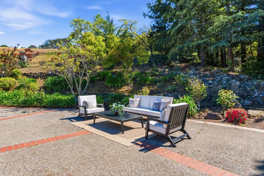 MLS #ML82039635 image #82