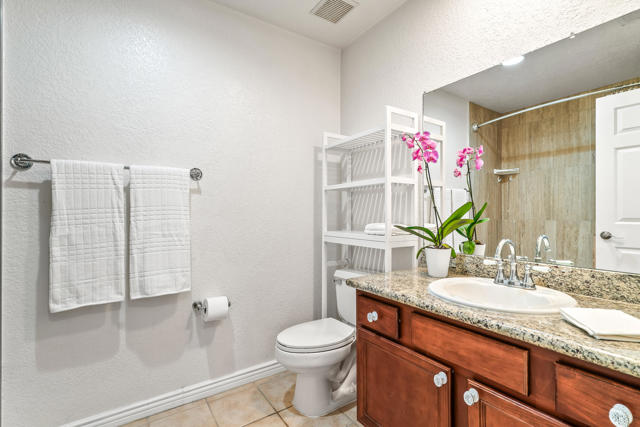 78650 Avenue 42, Bermuda Dunes CA: https://media.crmls.org/mediaz/30dc2088-8644-4424-9301-1809e35f3f8d.jpg