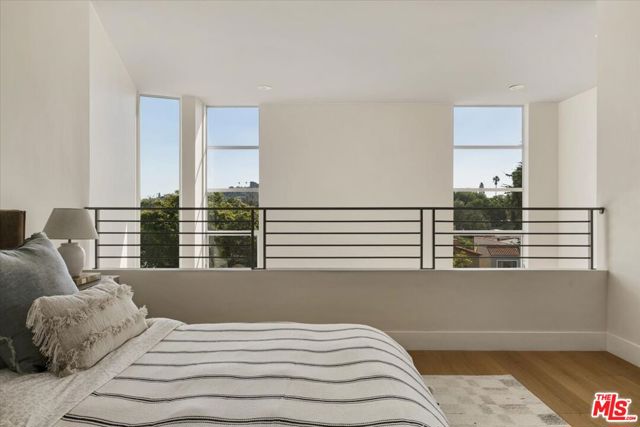 MLS #25609957 image #36