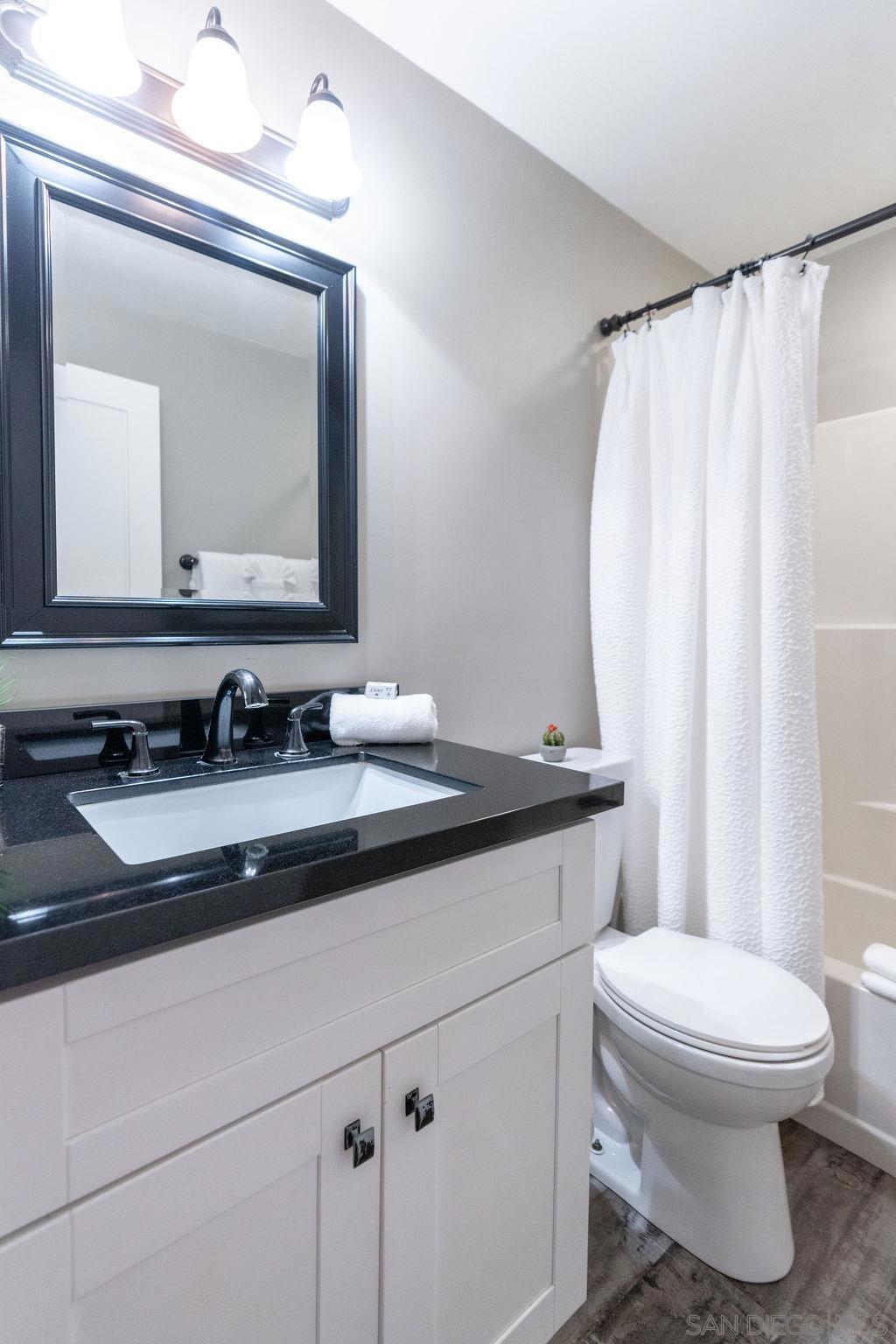 847 Beryl St - photo 17