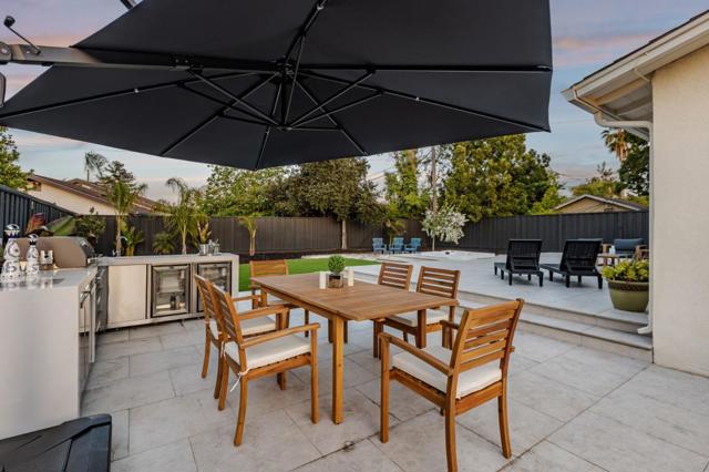 2924 Vivian Lane, San Jose CA: https://media.crmls.org/mediaz/30dfb847-0709-4fa8-9294-6c60a20c8589.jpg
