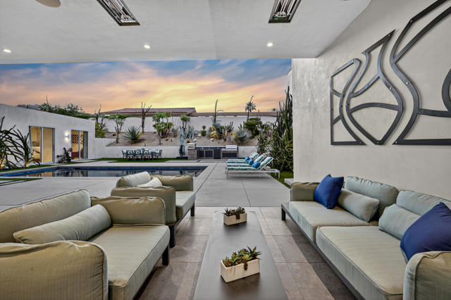 49120 Sunrose Lane, Palm Desert CA: https://media.crmls.org/mediaz/30e02275-14b2-4ca5-b836-304fa56b5ab7.jpg