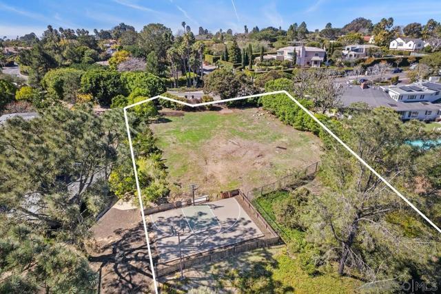 Image 7 of 11 For 6099 La Jolla Scenic Dr S