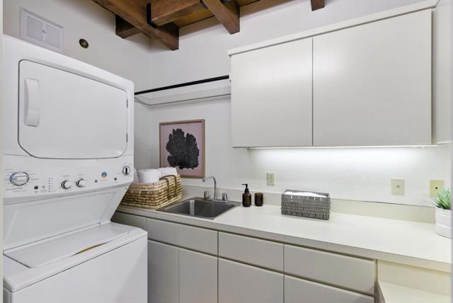 24616 Miller Hill Road, Los Gatos CA: https://media.crmls.org/mediaz/30e2b920-03ca-489b-93a9-9e96ae0aa088.jpg