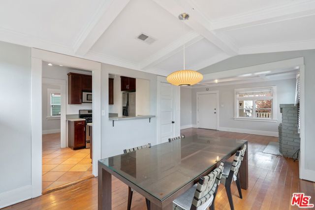 6163 Strickland Avenue, Los Angeles CA: https://media.crmls.org/mediaz/30e392b6-e31f-4bf8-97e4-f4b2f3af94eb.jpg