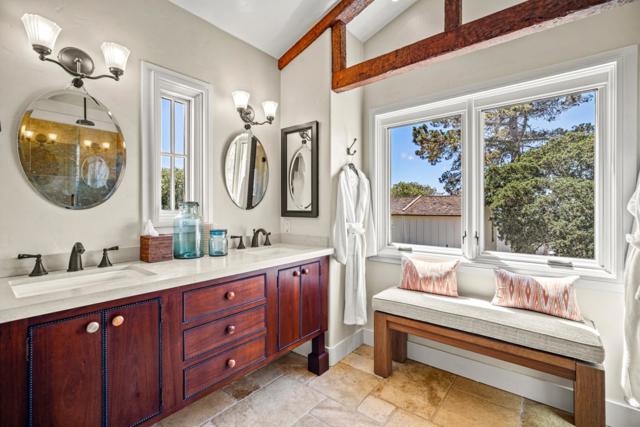 0 Casanova 5 NW of Ocean Avenue, Carmel CA: https://media.crmls.org/mediaz/30e3bf86-e8ad-4e2f-8630-768f0367e143.jpg