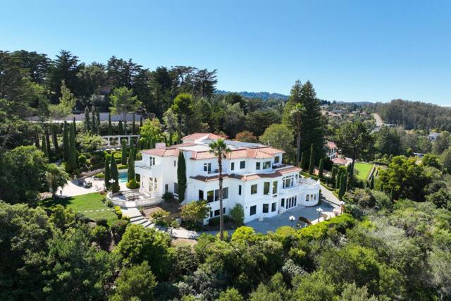 150 New Place Road, Hillsborough CA: https://media.crmls.org/mediaz/30e5349f-35f5-4b09-98ea-a2fd01fc6ea0.jpg