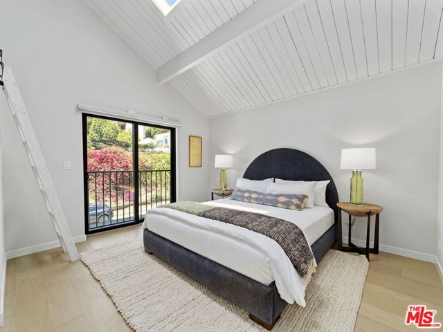 2304 Vestal Avenue, Los Angeles CA: https://media.crmls.org/mediaz/30e5d06a-800f-4fd0-81a6-5f5604a459b5.jpg