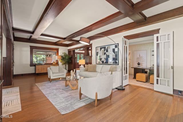 2039 Edgewood Drive, South Pasadena CA: https://media.crmls.org/mediaz/30e5de77-fefd-4c6b-8877-b18910d8660c.jpg
