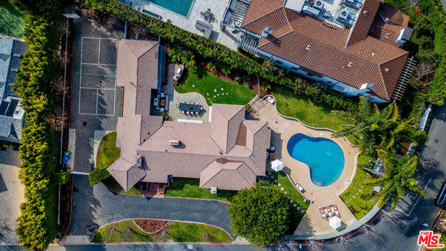 Drew Fenton | 157 N Woodburn Drive Los Angeles CA | MLS: 7226976