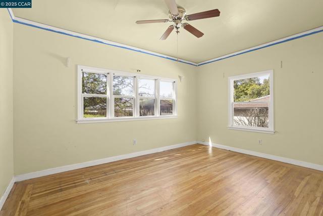 1561 Farm Bureau Rd, Concord CA: https://media.crmls.org/mediaz/30e6cb16-d596-437f-bb7f-23986b98f98e.jpg