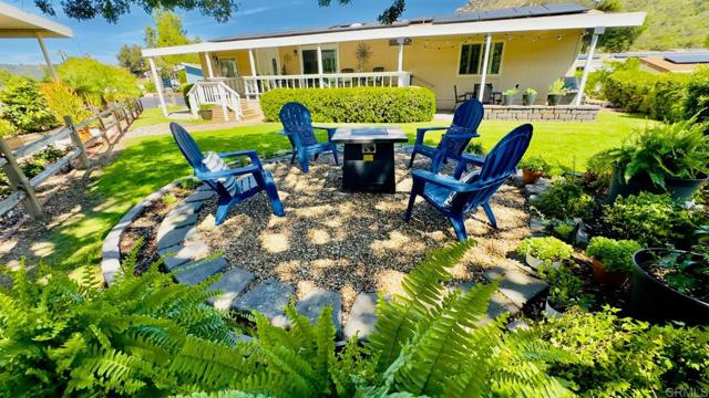 Detail Gallery Image 2 of 2 For 8975 Lawrence Welk Dr #285,  Escondido,  CA 92026 - 2 Beds | 2 Baths