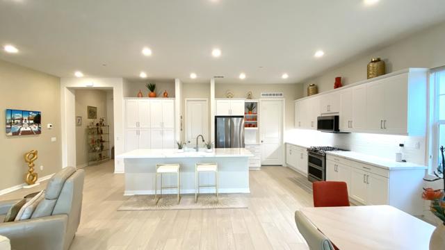 3461 Via Leonardo, Palm Desert, CA 92260