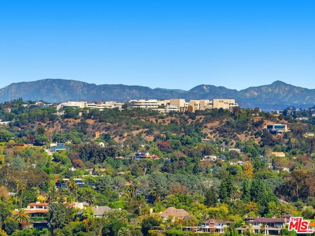 Drew Fenton | 13241 Riviera Ranch Road Los Angeles CA | MLS: 7460017