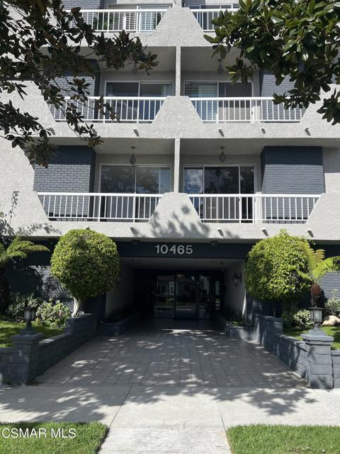 Image 2 for 10465 Eastborne Ave #106, Los Angeles, CA 90024