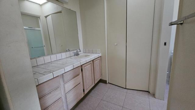 41056 Pajaro Drive, Fremont CA: https://media.crmls.org/mediaz/30eb0c65-ecc9-44de-af43-fa1370dc1320.jpg