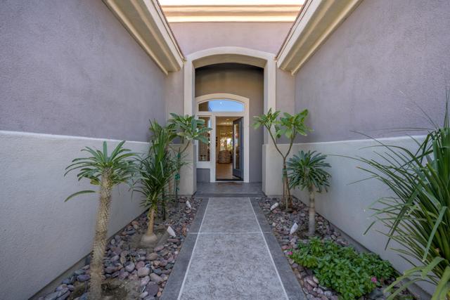 78795 Alliance Way, Palm Desert CA: https://media.crmls.org/mediaz/30eb37ed-e58c-42a6-9ae8-792f2e01abbd.jpg