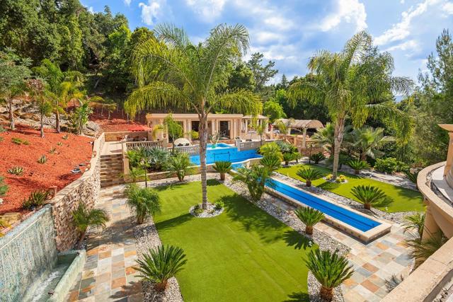 16840 Cypress Way, Los Gatos CA: https://media.crmls.org/mediaz/30eb5c3e-1536-4bd7-af6c-771a74738f5f.jpg
