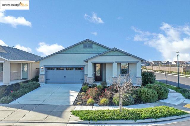 2291 Revival Lane, Rio Vista CA: https://media.crmls.org/mediaz/30ebb396-4ade-4782-9f45-38af9f18cdc7.jpg