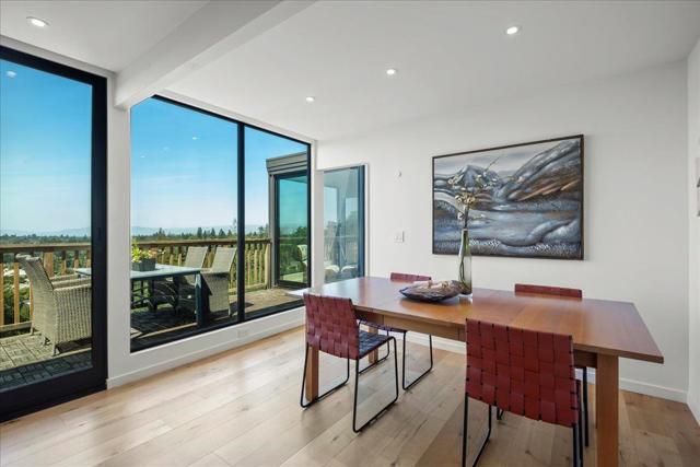 25 Grove Street, Los Gatos CA: https://media.crmls.org/mediaz/30eed1f3-b651-4878-bdcc-92254f2b5e62.jpg