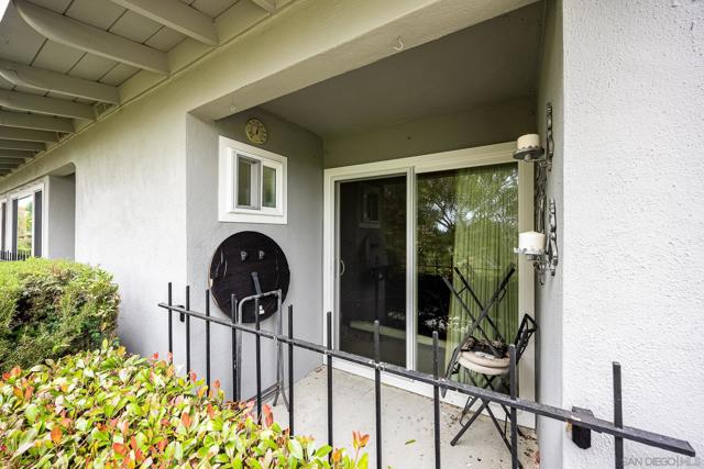 3839 Vista Campana S, Oceanside CA: https://media.crmls.org/mediaz/30ef82d8-caa3-4cfd-a51c-979907eda331.jpg