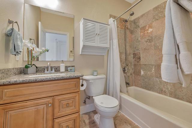525 Guiti Garden Court, San Jose CA: https://media.crmls.org/mediaz/30f0c15a-9bd3-4c1c-9f11-f5f8daab07e2.jpg