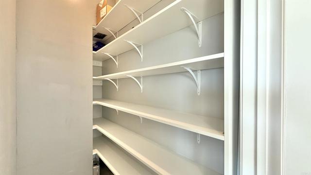 Detail Gallery Image 26 of 74 For 6611 Avenida De Las Pescas, La Jolla,  CA 92037 - 4 Beds | 3 Baths