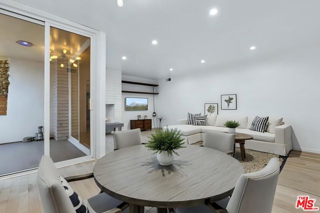 1807 Camden Avenue, Los Angeles CA: https://media.crmls.org/mediaz/30f332c5-8011-455c-a71a-4403c5d082da.jpg