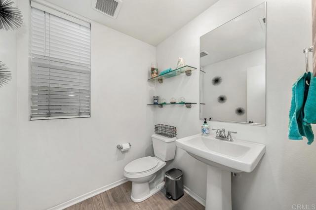 Detail Gallery Image 5 of 42 For 5502 Caminito Sandwaves #173,  San Diego,  CA 92154 - 4 Beds | 3/1 Baths