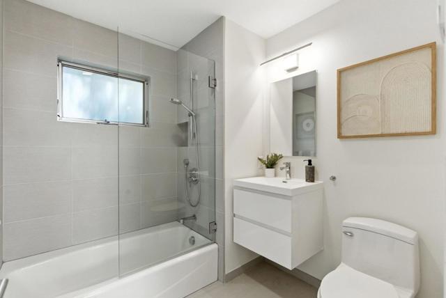 646 Georgia Avenue, Palo Alto CA: https://media.crmls.org/mediaz/30f3a189-b684-4c9a-8394-7d3c92123064.jpg