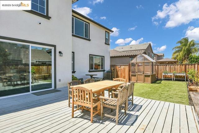 5153 MANIAGO WAY, Antioch CA: https://media.crmls.org/mediaz/30f3a5fb-b0b5-4236-8c34-0a08a8e13e97.jpg