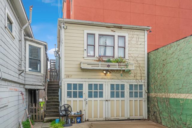 2857 Ford Street, Oakland CA: https://media.crmls.org/mediaz/30f4a577-e4b7-45ca-9ac9-23919de8f527.jpg