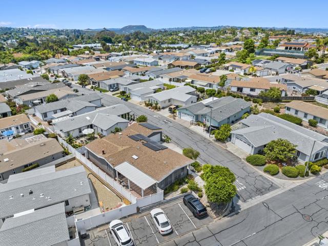 Detail Gallery Image 41 of 58 For 631 via Costa Rica, Vista,  CA 92081 - 2 Beds | 2 Baths