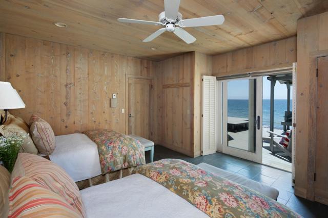 14 Potbelly Beach Road Road, Aptos CA: https://media.crmls.org/mediaz/30f536ca-7d8b-4e60-9481-1e999b7dbeb7.jpg