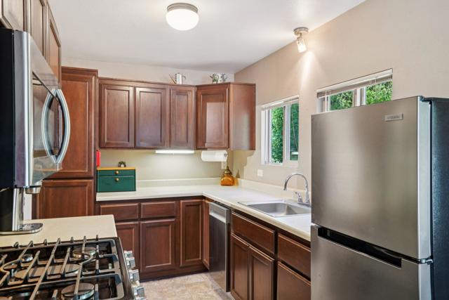 25140 Lodge Road, Idyllwild CA: https://media.crmls.org/mediaz/30f59a6e-27a9-476c-af65-9dbe26dd4457.jpg