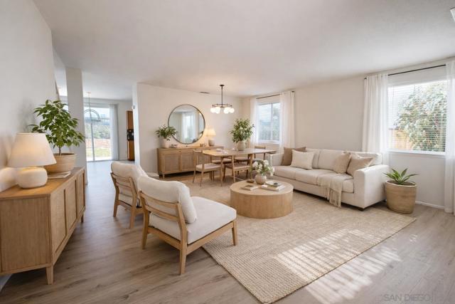 Image 12 of 30 For 46197 Via La Tranquila