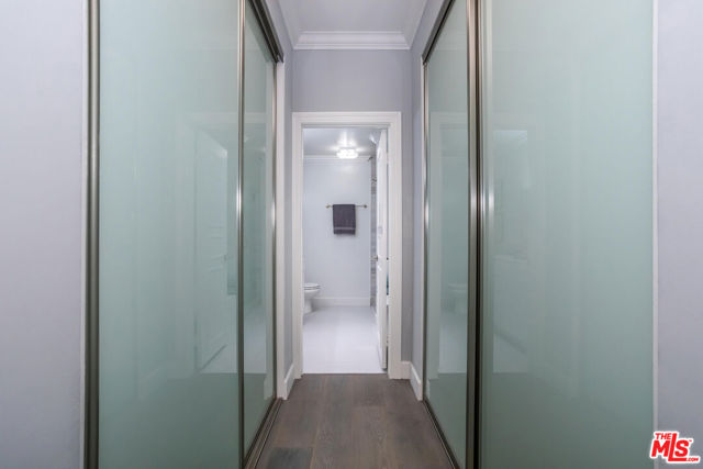 310 Tahiti Way, Marina del Rey CA: https://media.crmls.org/mediaz/30f6e02e-df6e-46a4-9f20-572a26e0e3ac.jpg