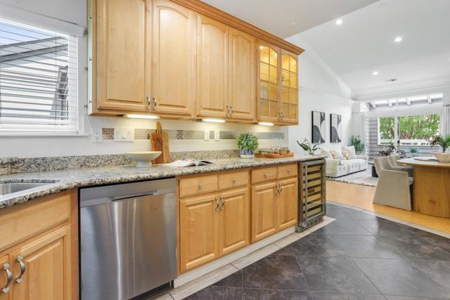 1658 Parkview Green Circle, San Jose CA: https://media.crmls.org/mediaz/30f78ca0-1cce-45ed-b5a9-a5749893fee5.jpg