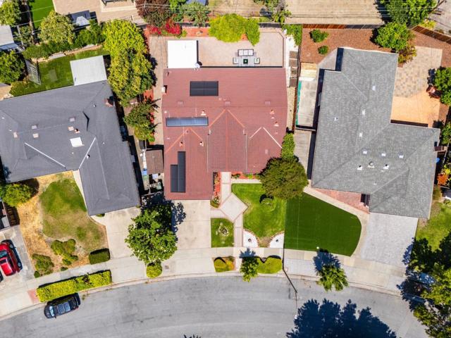 689 Springwood Drive, San Jose CA: https://media.crmls.org/mediaz/30f7a5a8-11f9-4c9d-8998-f7afb48e6684.jpg