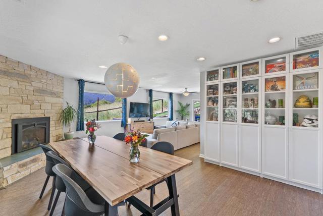 6443 E Zayante Road, Felton CA: https://media.crmls.org/mediaz/30f9804f-7631-4467-a799-d02cf2a261e1.jpg