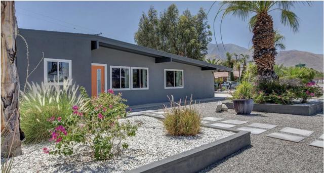1950 N Magnolia Road, Palm Springs CA: https://media.crmls.org/mediaz/30fba5da-d824-4667-8798-e34657c0a3ab.jpg