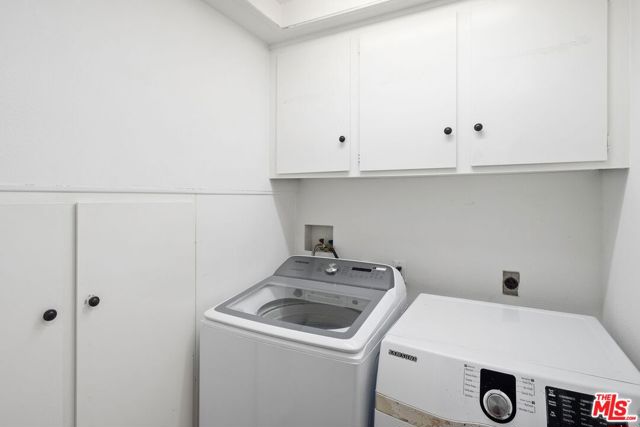 Drew Fenton | 2880 Woodwardia Drive Los Angeles CA | MLS: 7374949