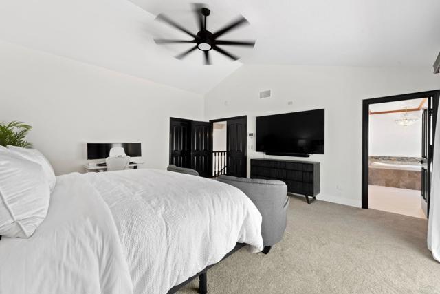 Image 32 of 39 For 7056 Del Cerro Boulevard