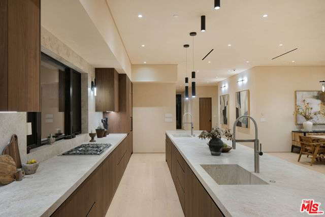3731 Wasatch Avenue, Los Angeles CA: https://media.crmls.org/mediaz/30fe1654-6d13-4ba5-9c6d-a02f3270b0ec.jpg