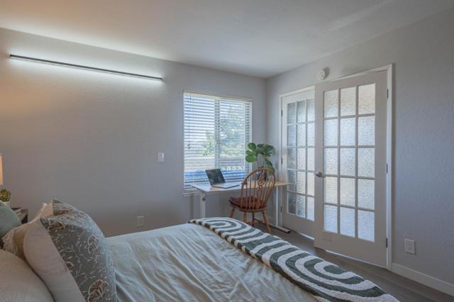 1105 Golden Oaks Lane, Monterey CA: https://media.crmls.org/mediaz/30ff5d3c-6805-4a98-be6b-f78abb468522.jpg