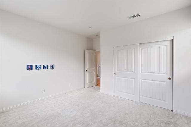 1801 Santa Christina, Chula Vista CA: https://media.crmls.org/mediaz/30ffdc9e-a733-4894-8d89-d41e25531cc4.jpg