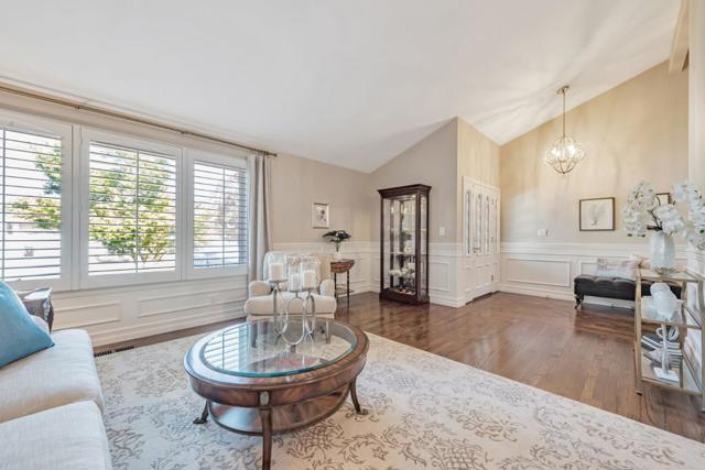 6555 Timberview Drive, San Jose CA: https://media.crmls.org/mediaz/31010c74-0218-465c-bbed-61639d8e613d.jpg