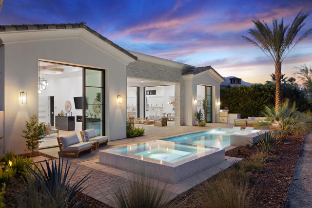 Image 6 of 35 For 78250 Winnie Way