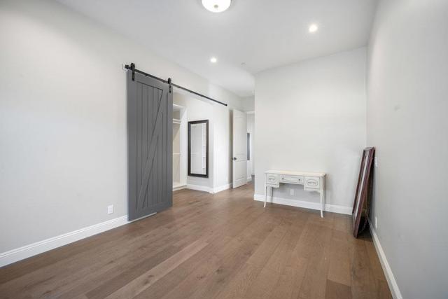 8772 Foxglove Court, Gilroy CA: https://media.crmls.org/mediaz/31056fa6-d9cf-4767-b5e3-e5e33f1a27e5.jpg