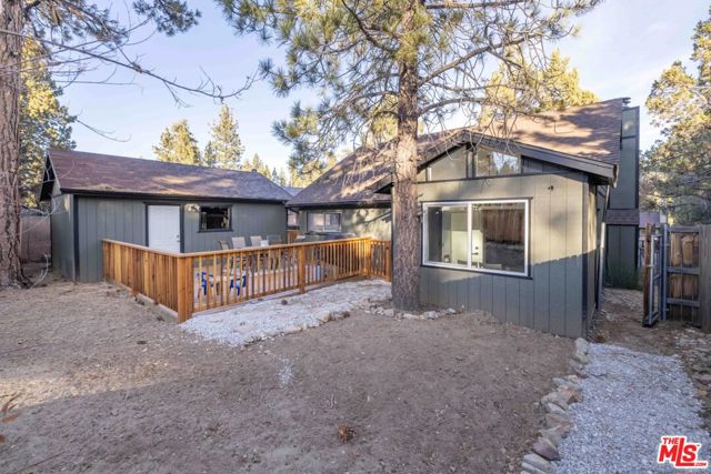 333 Downey Drive, Big Bear City, California 92314, 3 Bedrooms Bedrooms, ,2 BathroomsBathrooms,Single Family Residence,For Sale,Downey,24398585